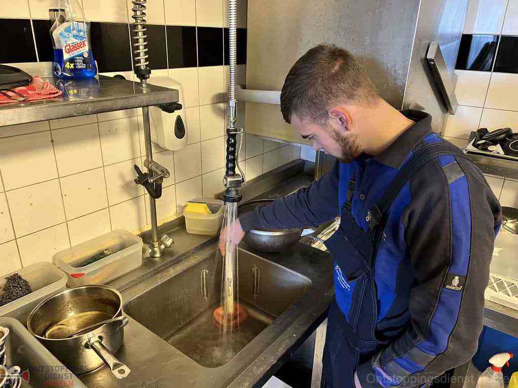 Gootsteen Ontstoppen Huizen Gootsteen Ontstoppen Huizen