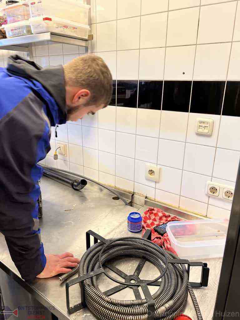 Gootsteen Ontstoppingsdienst Huizen Gootsteen Ontstoppingsdienst Huizen
